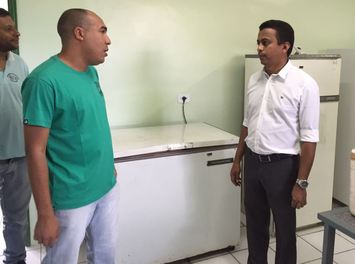Francisco Costa visita unidades de saúde em Oeiras